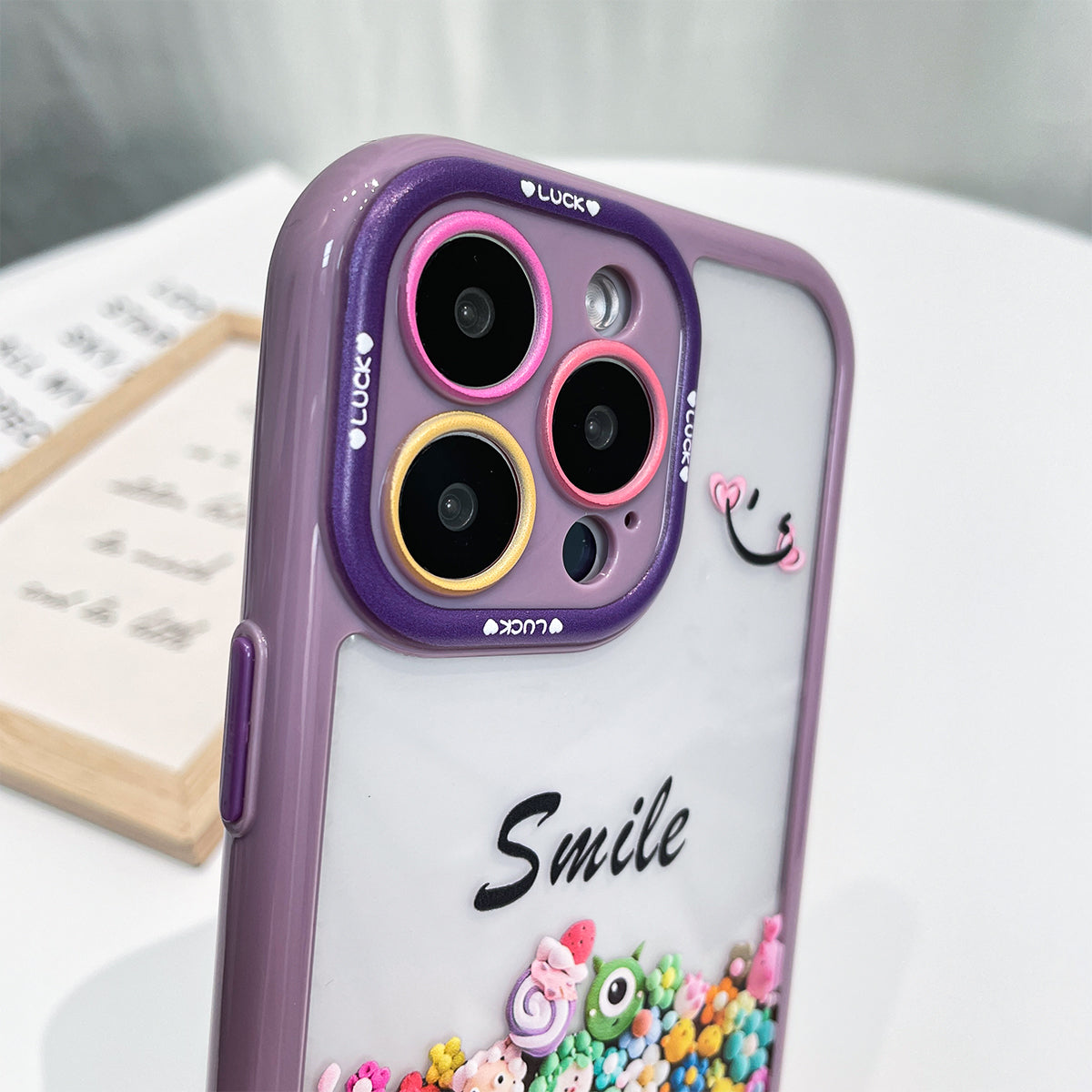 Color Pop Smile Designer Case für iPhone 15