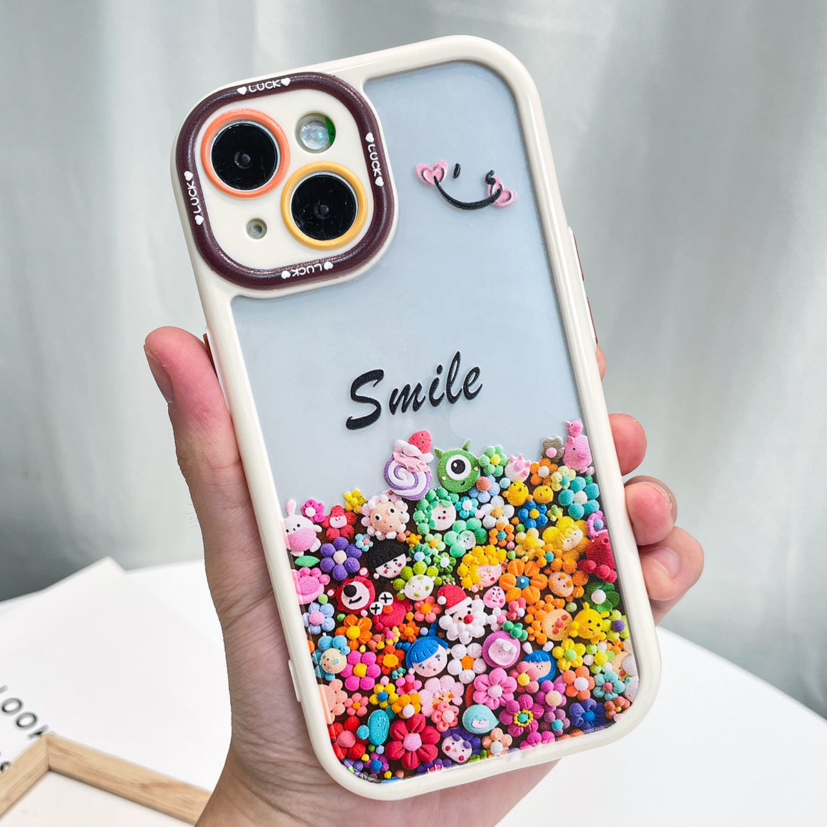 Color Pop Smile Designer Case für iPhone 15
